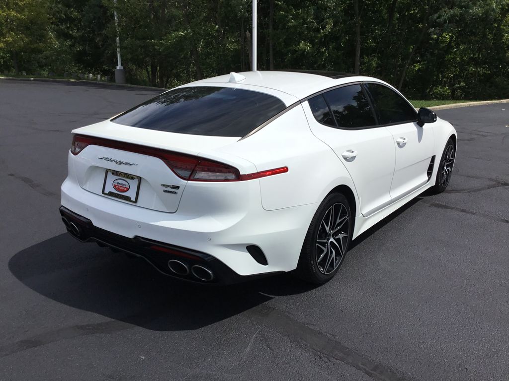 Thumbnail: 2022 Kia Stinger - 5