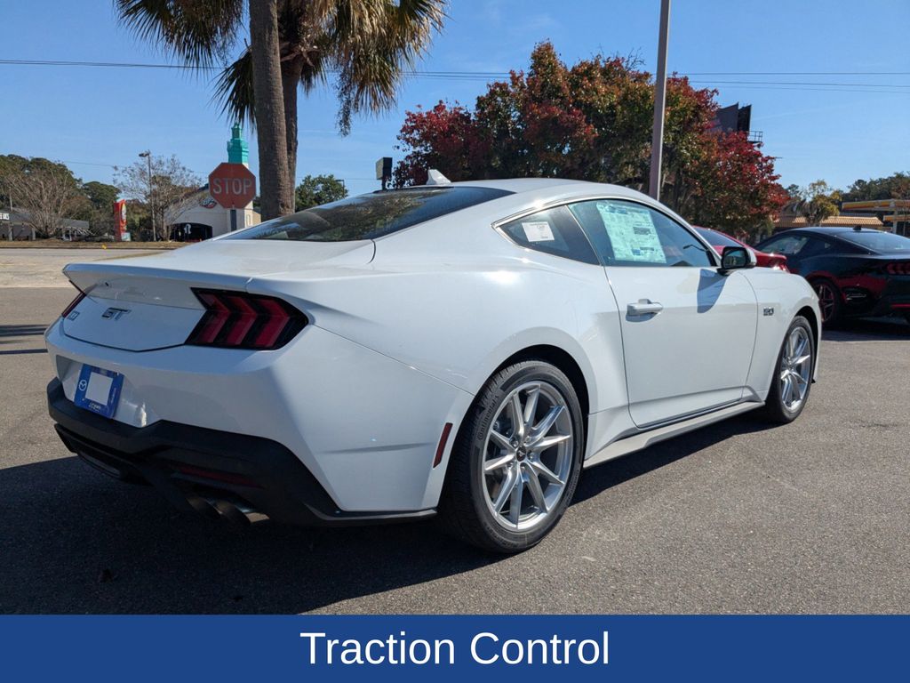 2025 Ford Mustang GT Premium Fastback