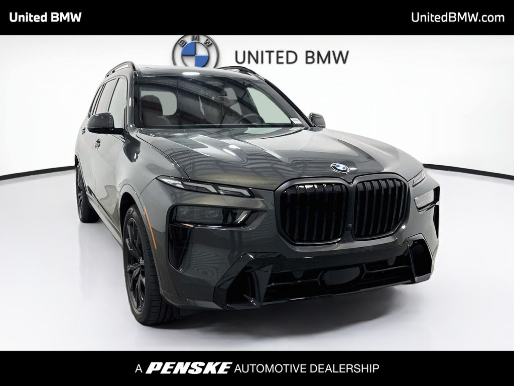 Thumbnail: 2027 BMW X7 - 3