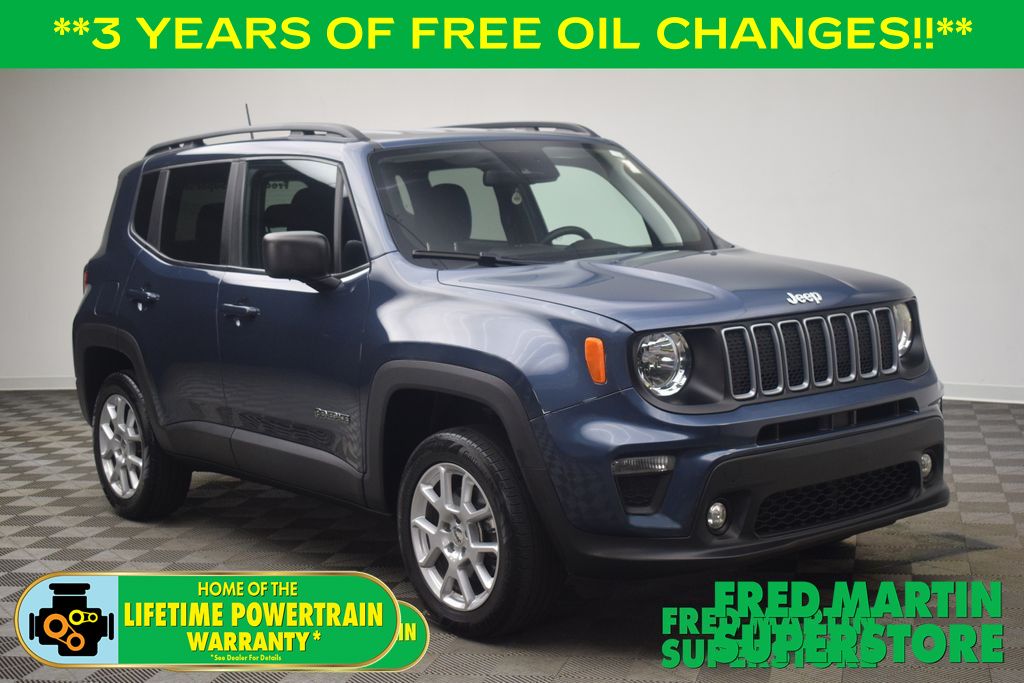  2023 Jeep Renegade Latitude 4WD   