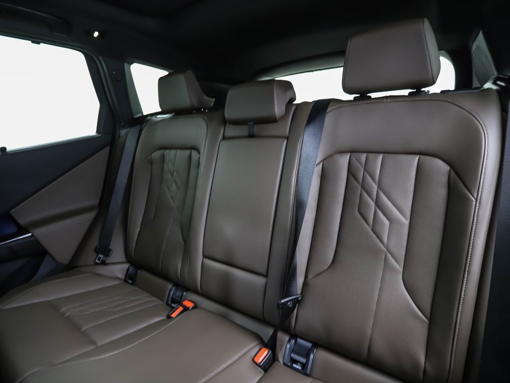 Thumbnail: 2026 BMW X3 - 22
