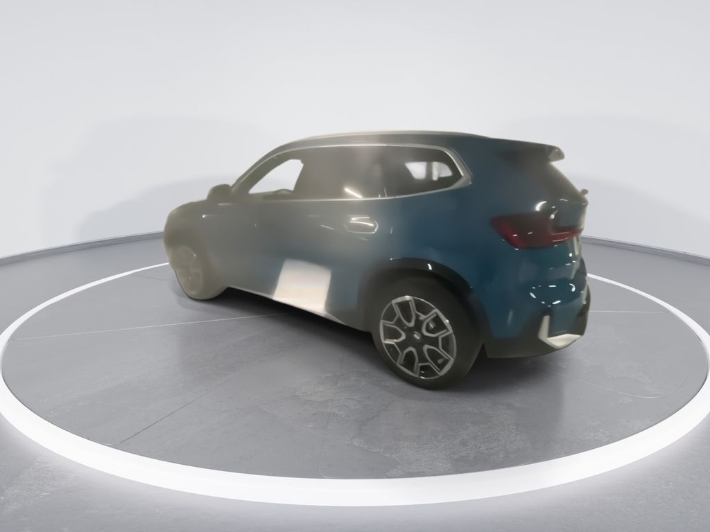 Thumbnail: 2023 BMW X1 - 6
