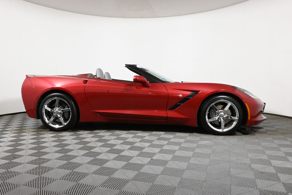 Thumbnail: 2014 Chevrolet Corvette - 16
