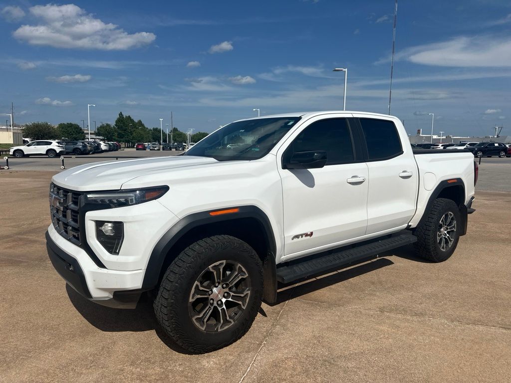 2024 GMC Canyon AT4 Crew Cab 4WD