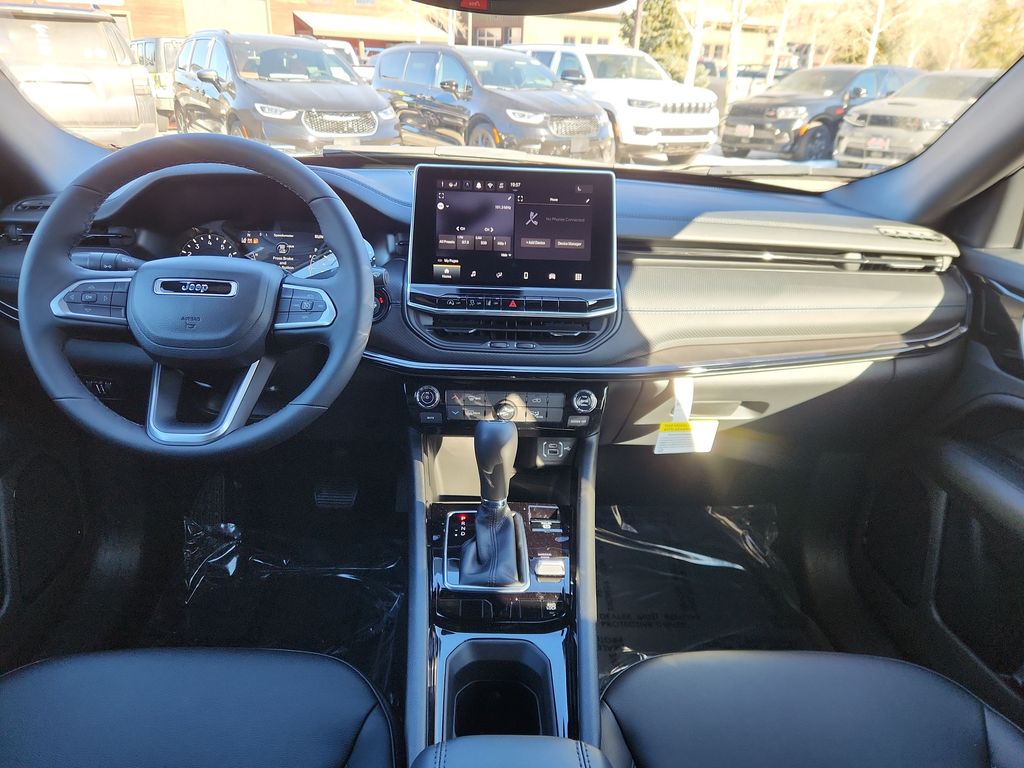 2026 Jeep Compass Latitude Altitude - Photo 12
