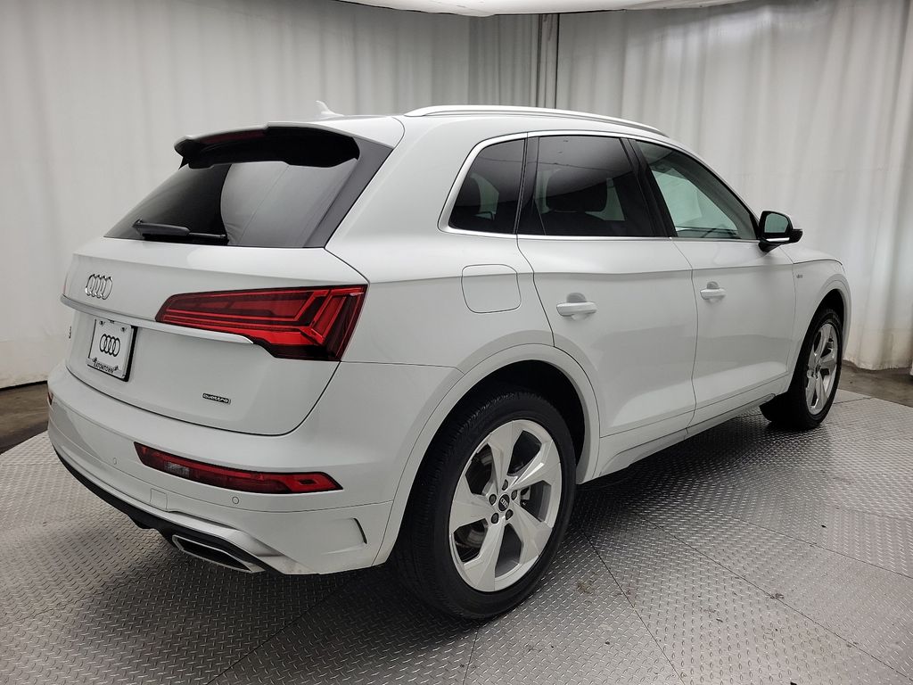 2023 Audi Q5 e Premium Plus 4