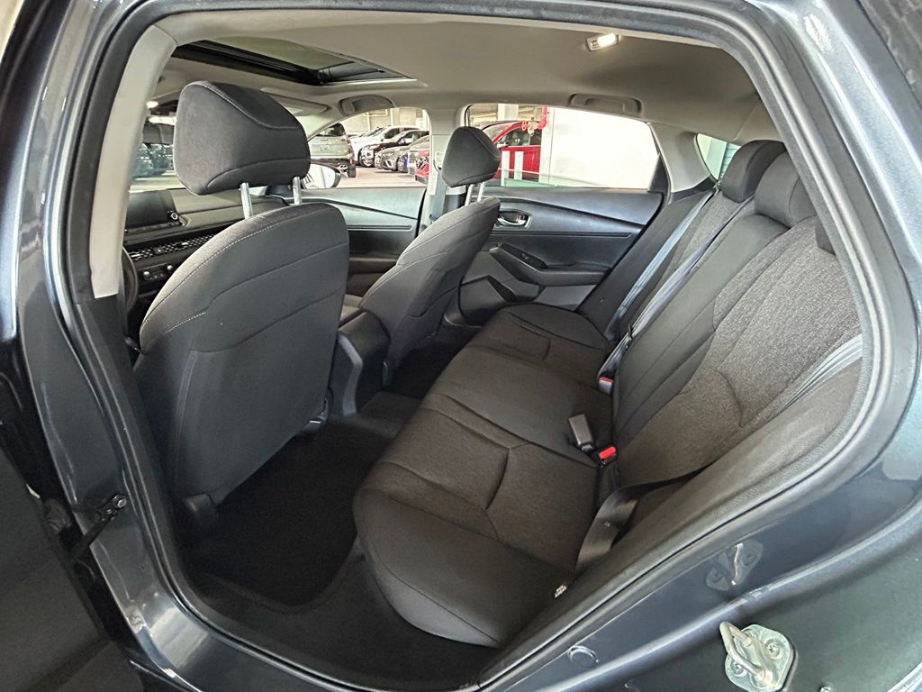 Used 2024 Canyon River Blue Metallic Honda EX image 18