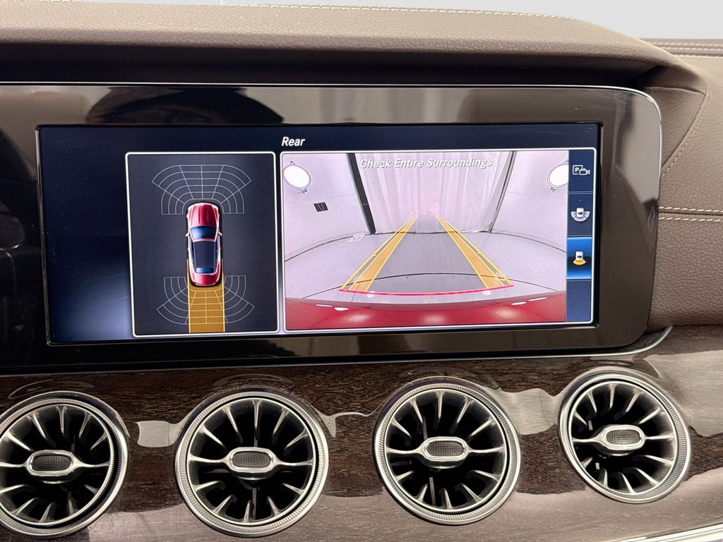 Thumbnail: 2018 Mercedes-Benz E-Class - 15