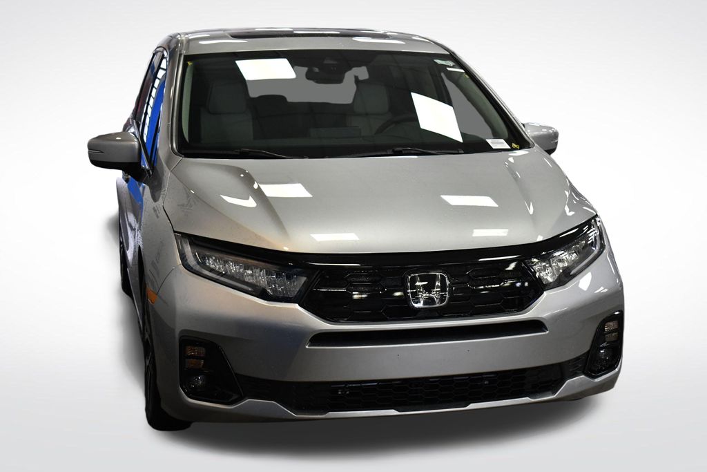 Thumbnail: 2027 Honda Odyssey - 3