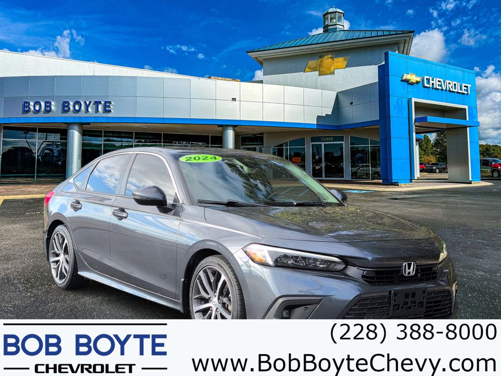 2024 Honda Civic Touring FWD