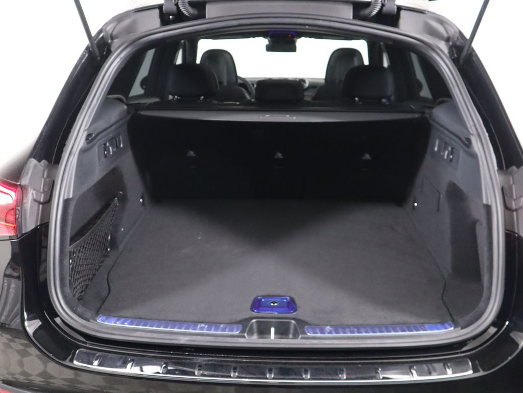 Thumbnail: 2026 Mercedes-Benz GLC - 29