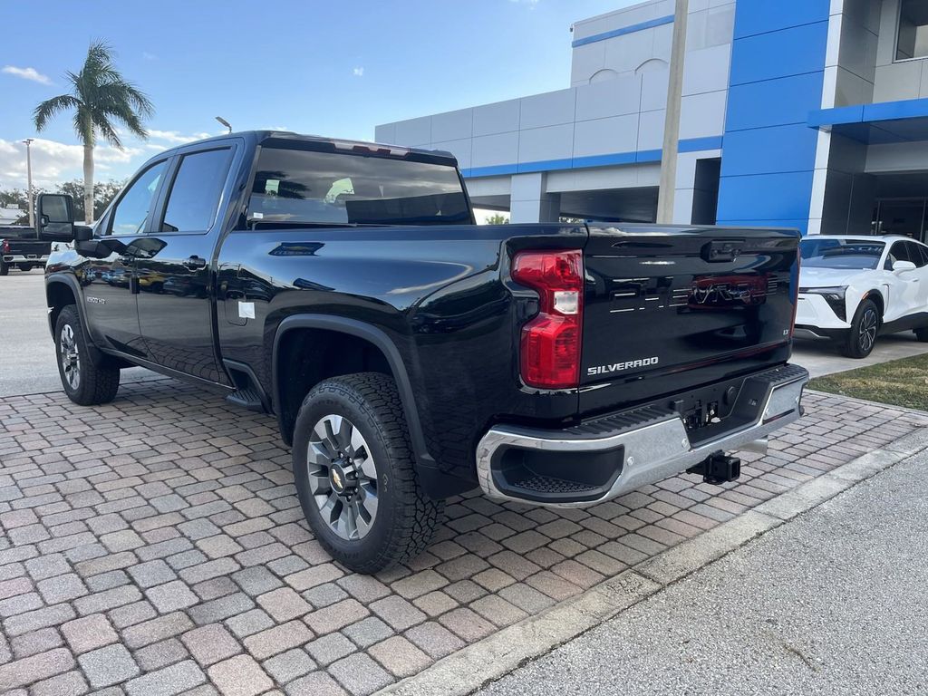 2025 Chevrolet Silverado 2500HD LT 4