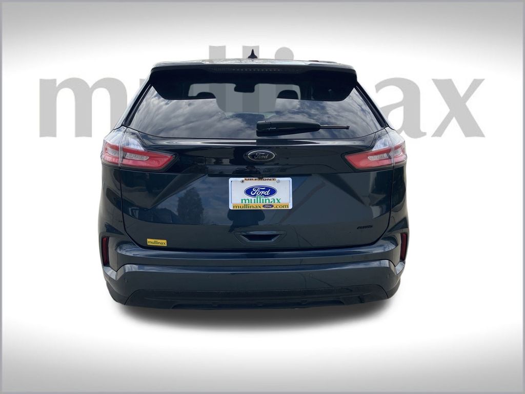 2024 Ford Edge SE photo 10