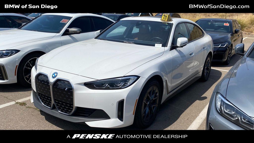 Thumbnail: 2023 BMW i4 - 1