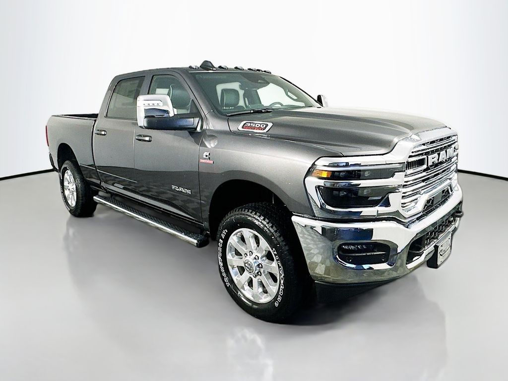 2026 RAM 3500 Laramie Crew Cab 4WD