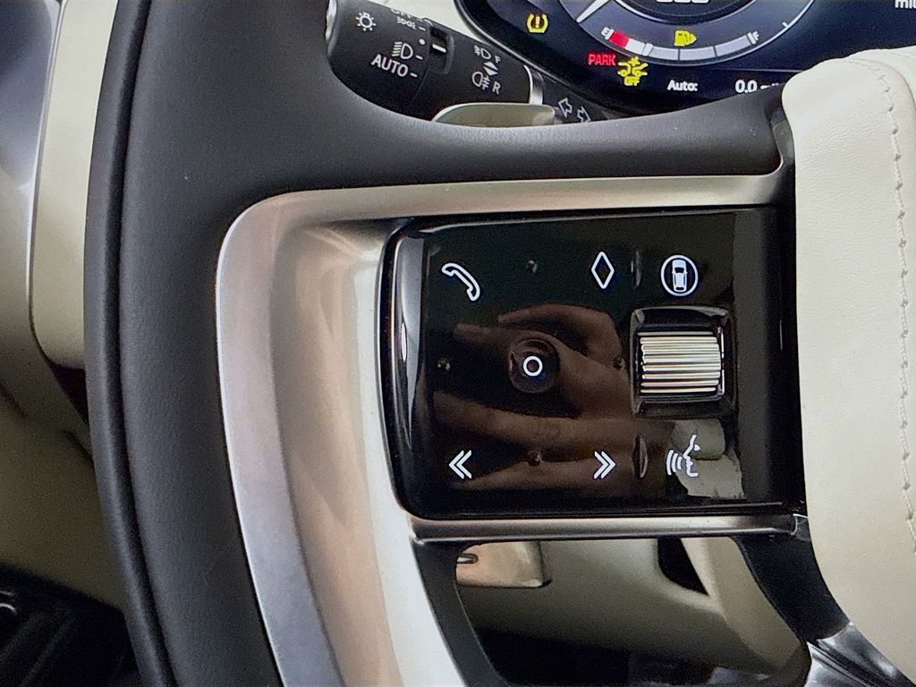 Thumbnail: 2026 Land Rover Range Rover - 12