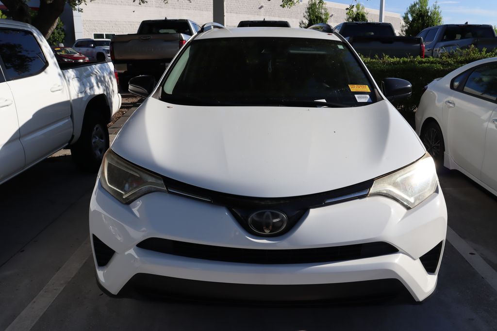 Thumbnail: 2018 Toyota RAV4 - 5