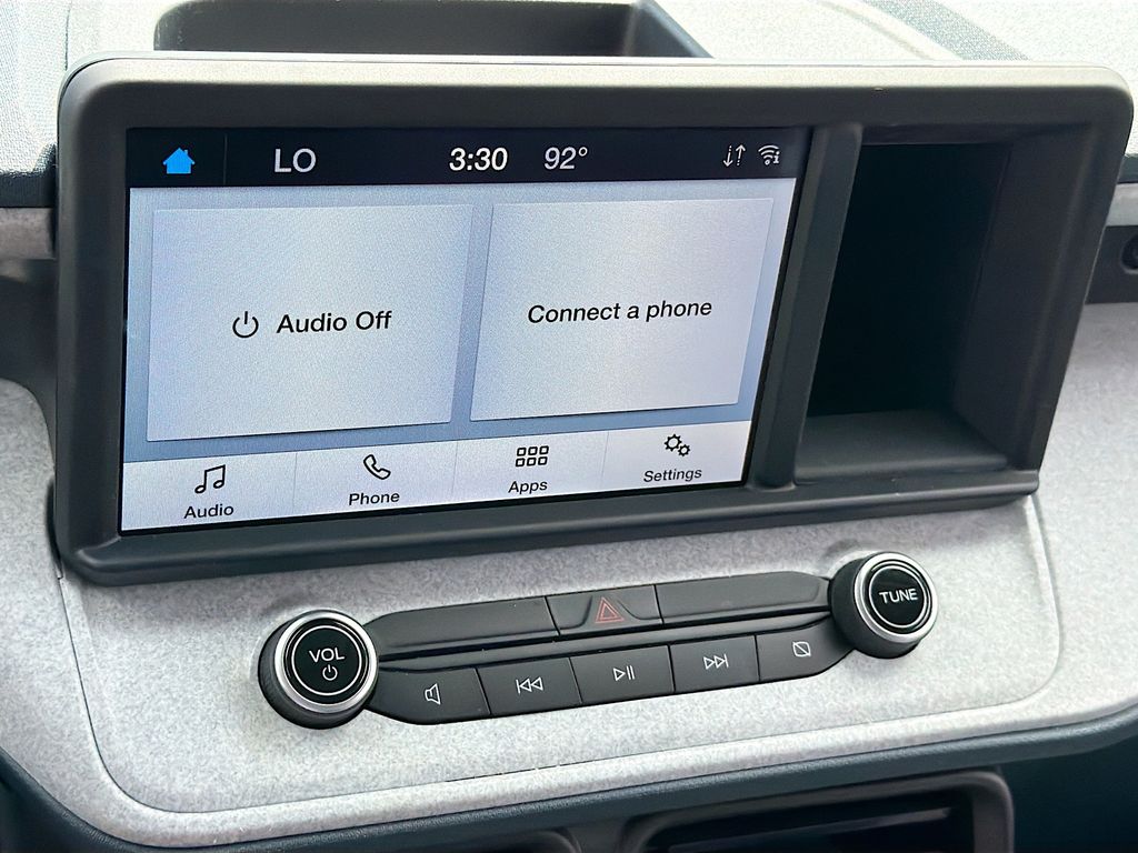 Used 2023 Green Ford XLT image 10
