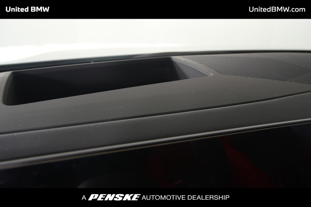 Thumbnail: 2026 BMW M5 - 22