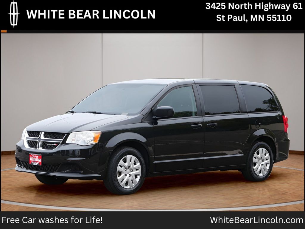 Brilliant Black Crystal Pearlcoat 2018 Dodge Grand Caravan Minivan Front-Wheel Drive 6-Speed Automatic