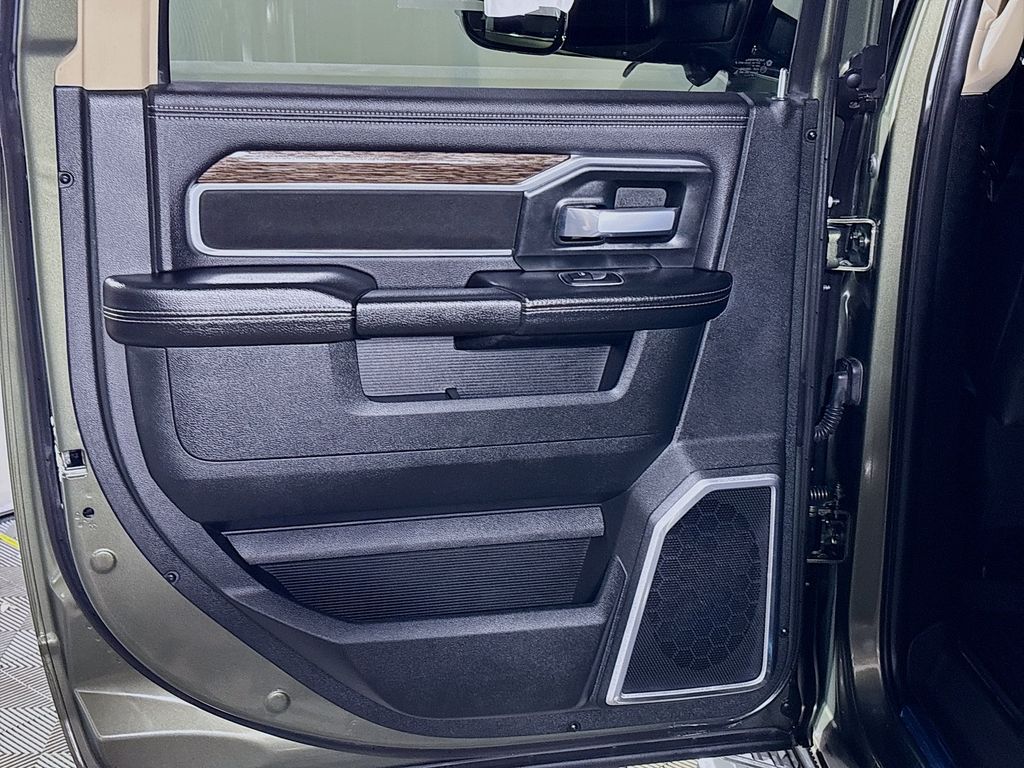 2020 Ram 3500 Laramie