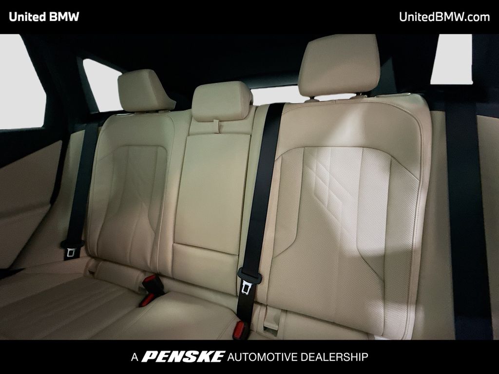 Thumbnail: 2026 BMW X3 - 13