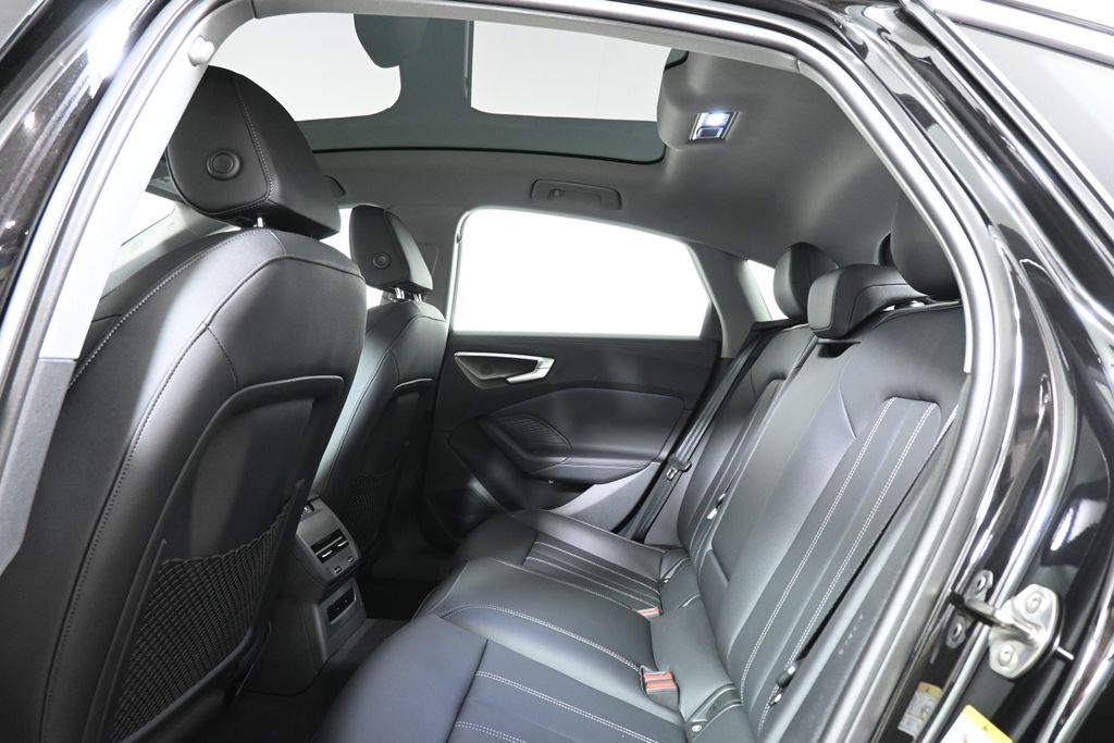 Thumbnail: 2025 Audi A5 - 28