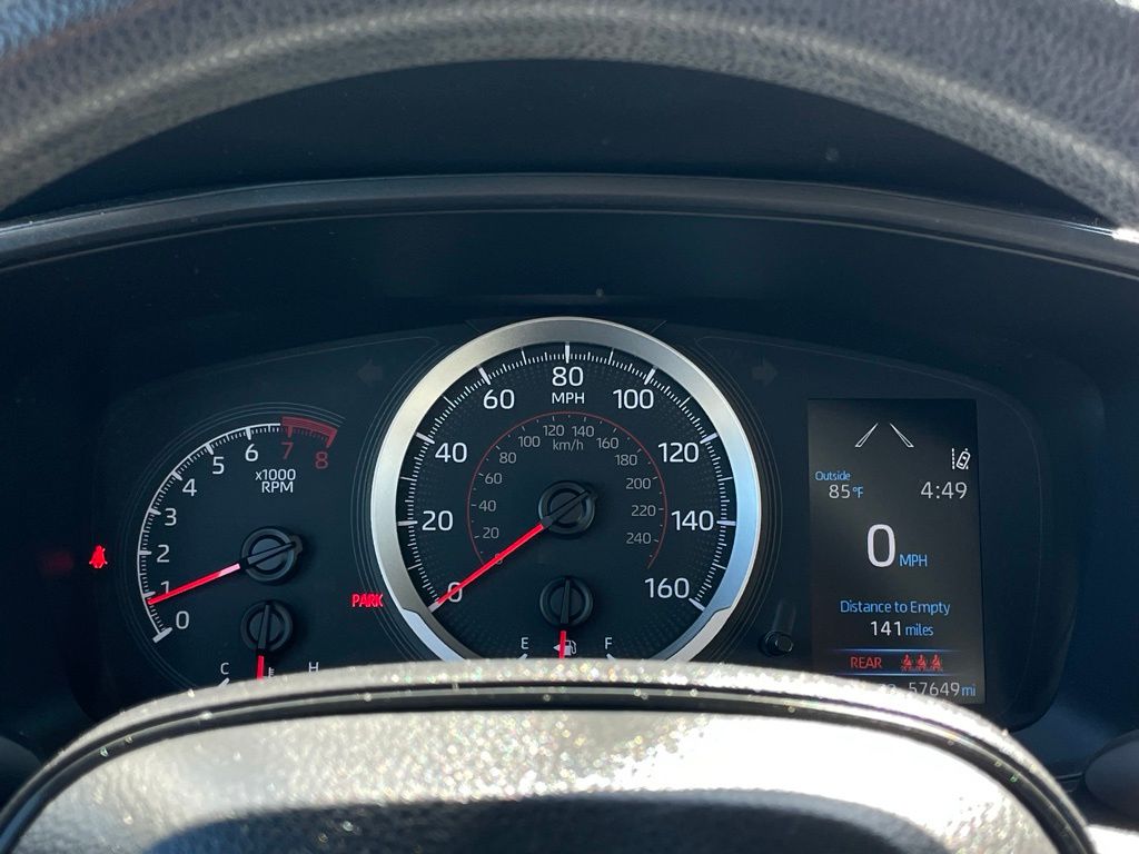2022 Toyota Corolla Cross L 13