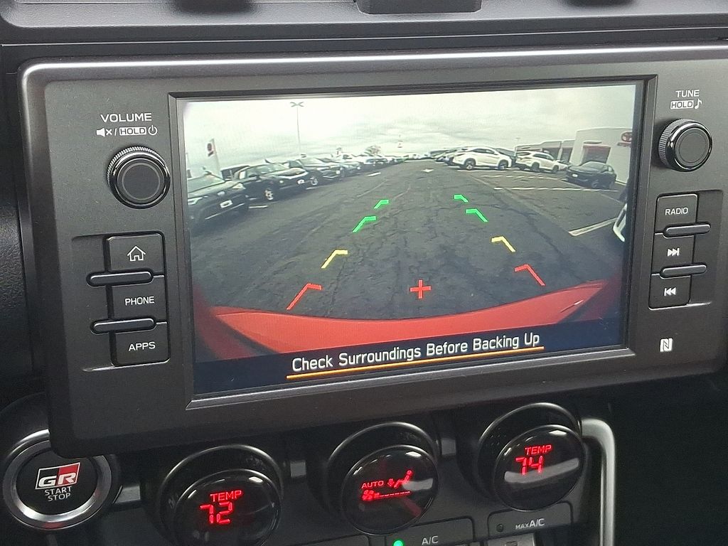 Thumbnail: 2024 Toyota GR86 - 17