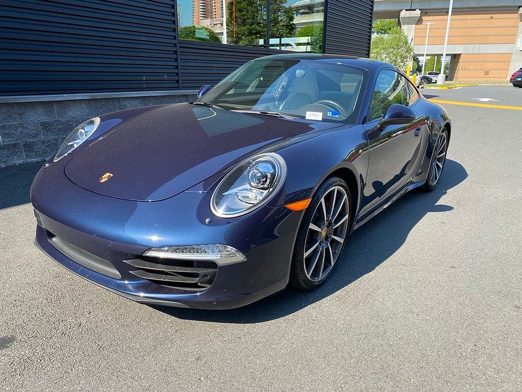 2015 Porsche 911 Carrera S -
                  Vienna, VA