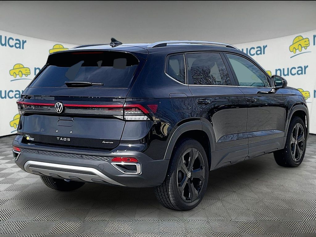 2025 Volkswagen Taos — photo 6