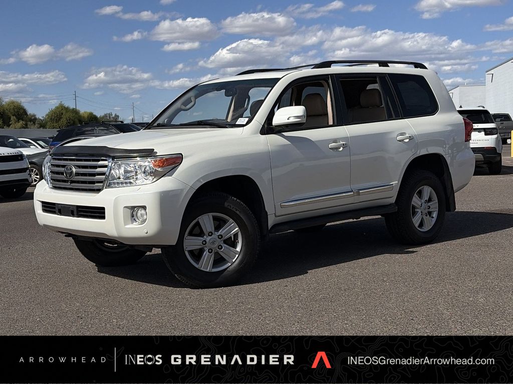 White 2013 Toyota Land Cruiser AWD SUV / Crossover All-Wheel Drive 6-Speed Automatic