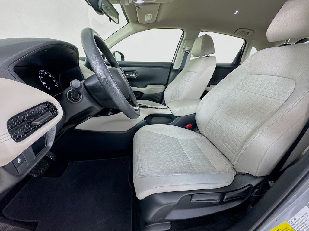 Used Car 2023 Honda Hr-v  Lx For Sale Under $25,000 In Austin, Texas