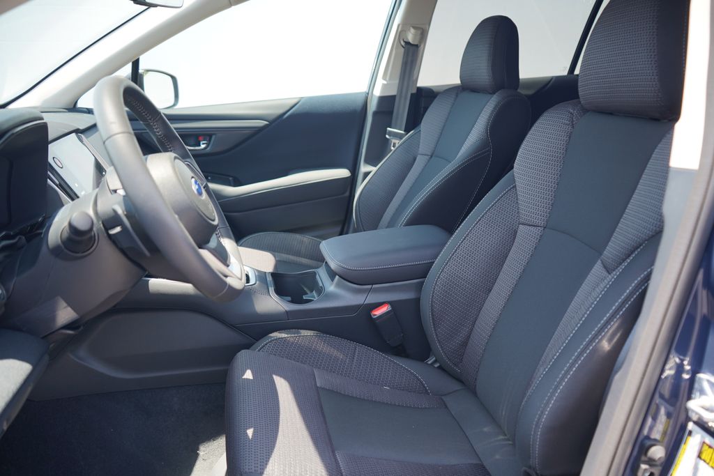 2025 Subaru Outback Premium 6