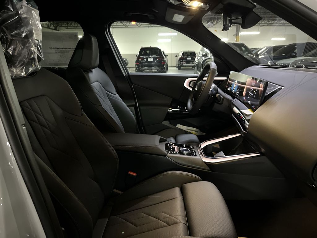 Thumbnail: 2026 BMW X3 - 25