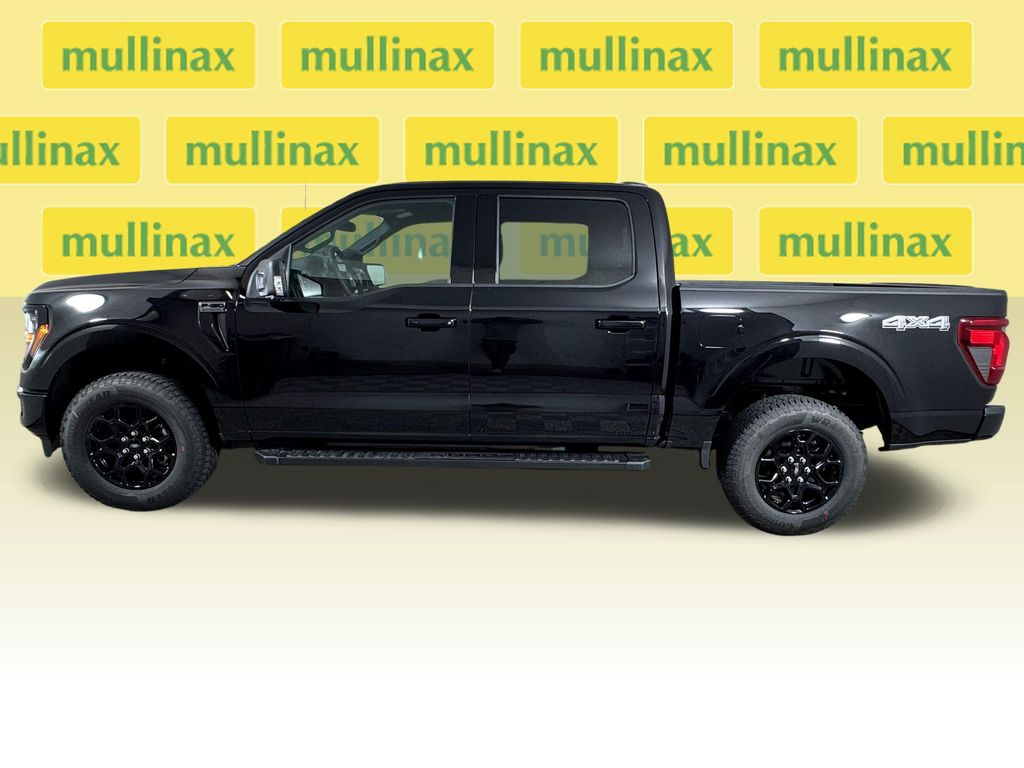 New 2026 Black Ford XLT image 2