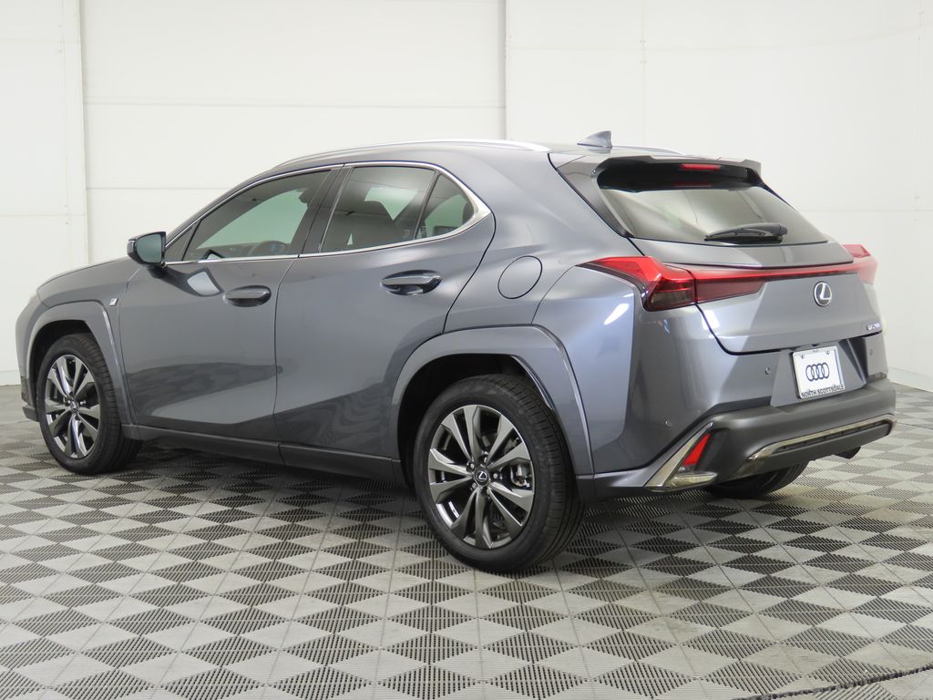 Thumbnail: 2022 Lexus UX - 7