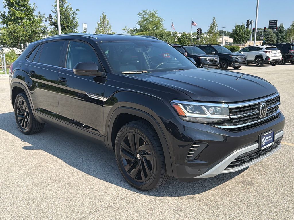 2023 Volkswagen Atlas Cross Sport SE 4Motion with Technology