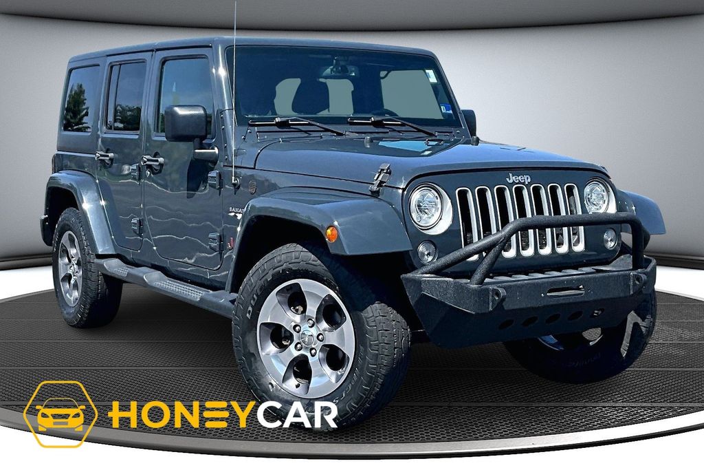 2017 Jeep Wrangler Unlimited Sahara 4WD