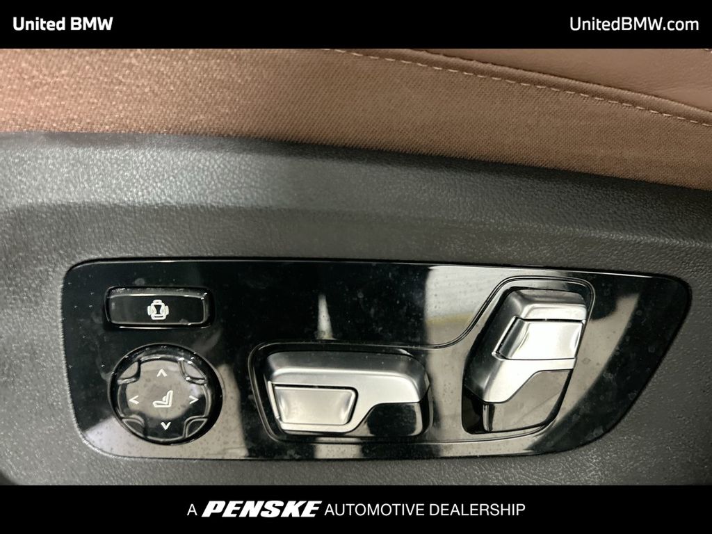 2024 BMW X6 xDrive40i 12