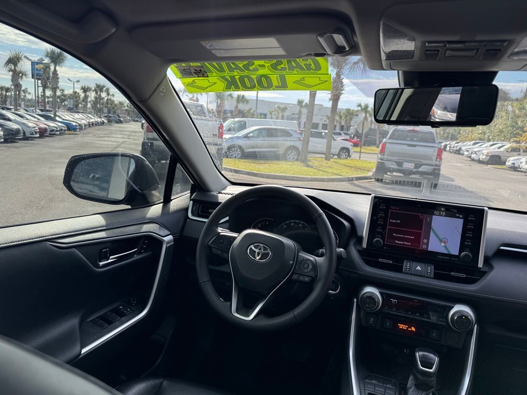 2019 Toyota RAV4 Limited 20