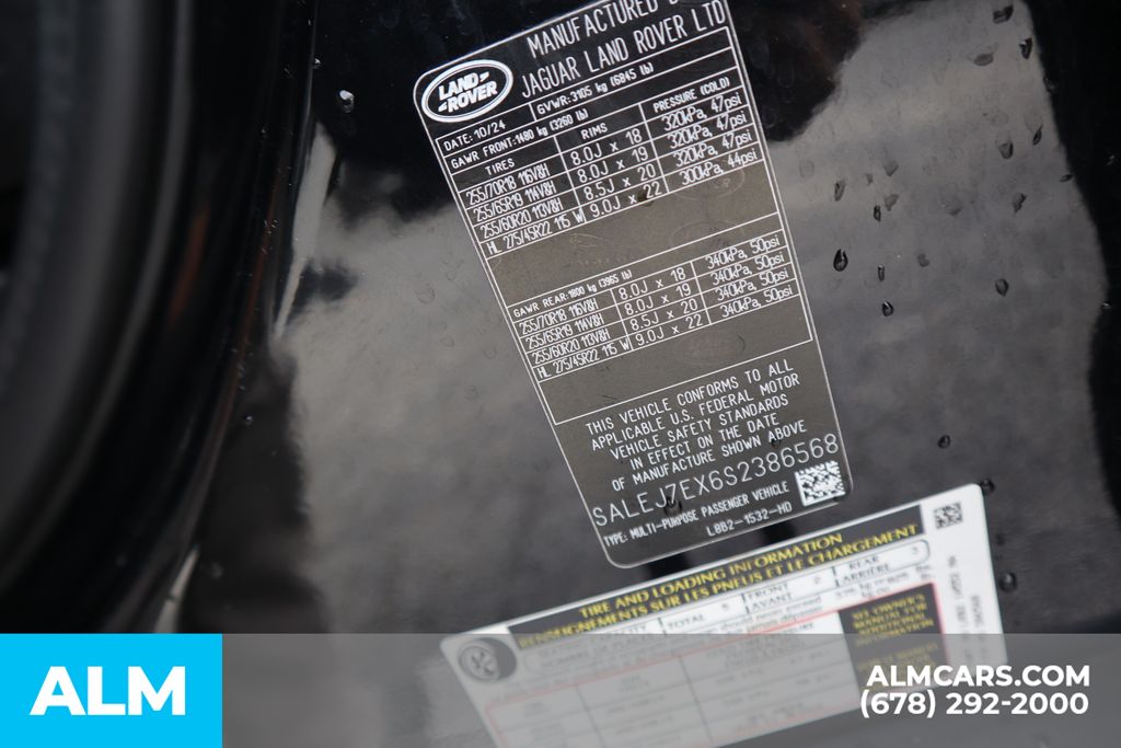 Used 2025 Black Land Rover S image 45
