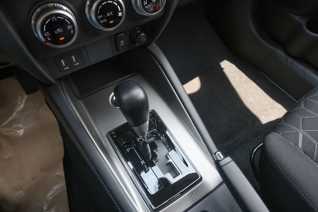 2026 Mitsubishi Outlander Sport 2.0 ES