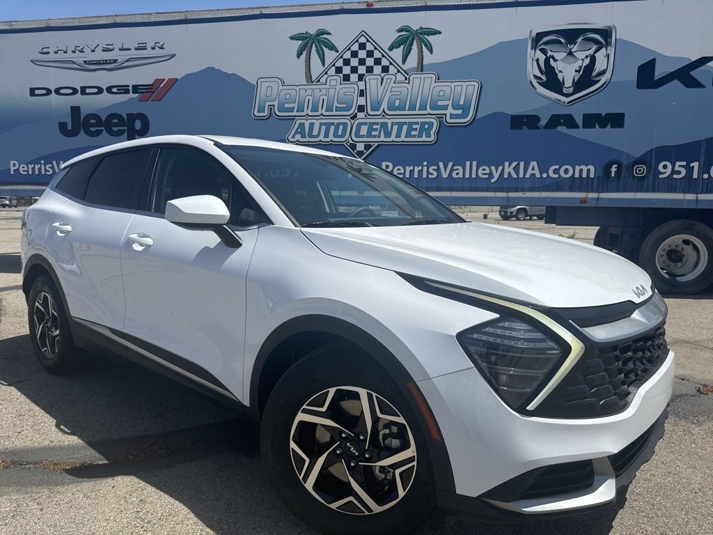 2025 Kia Sportage LX