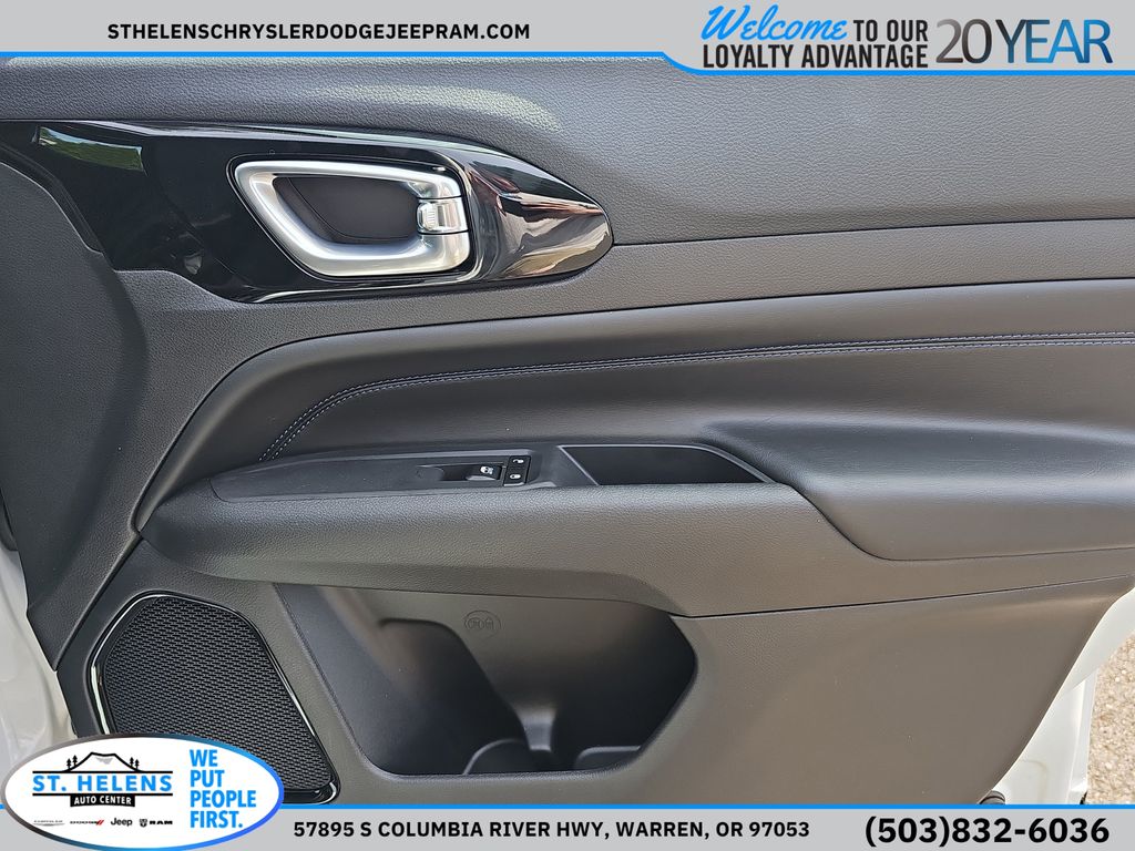 2025 Jeep Compass Limited - Photo 31