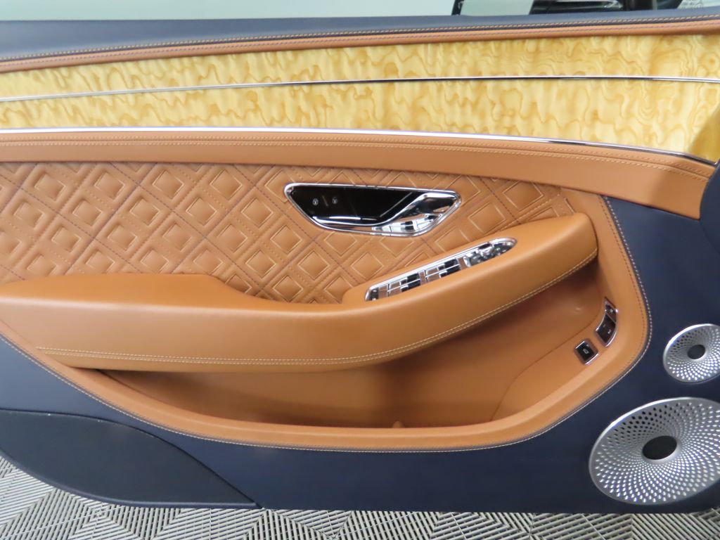 Thumbnail: 2020 Bentley Continental - 25