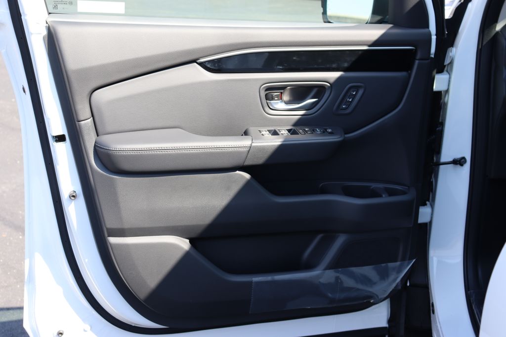 2025 Honda Pilot EX-L 29