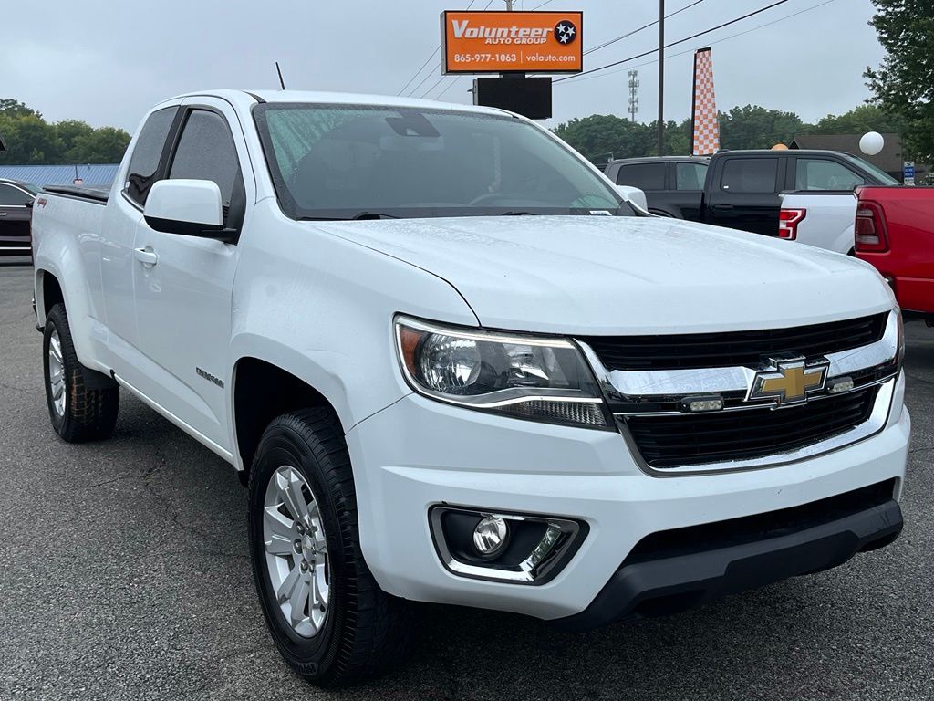 Summit White 2020 Chevrolet Colorado Pickup Truck Four-Wheel Drive 6-Speed Automatic