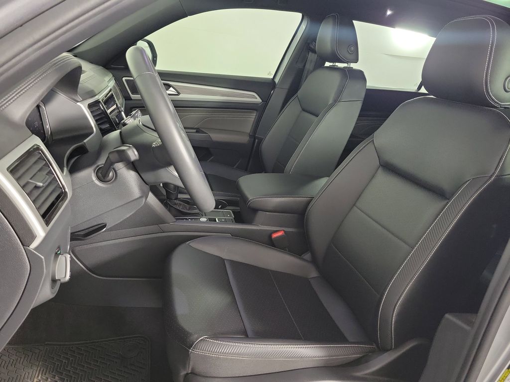 2022 Volkswagen Atlas Cross Sport 3.6L V6 SE w/Technology Silver at DeMontrond Auto Country