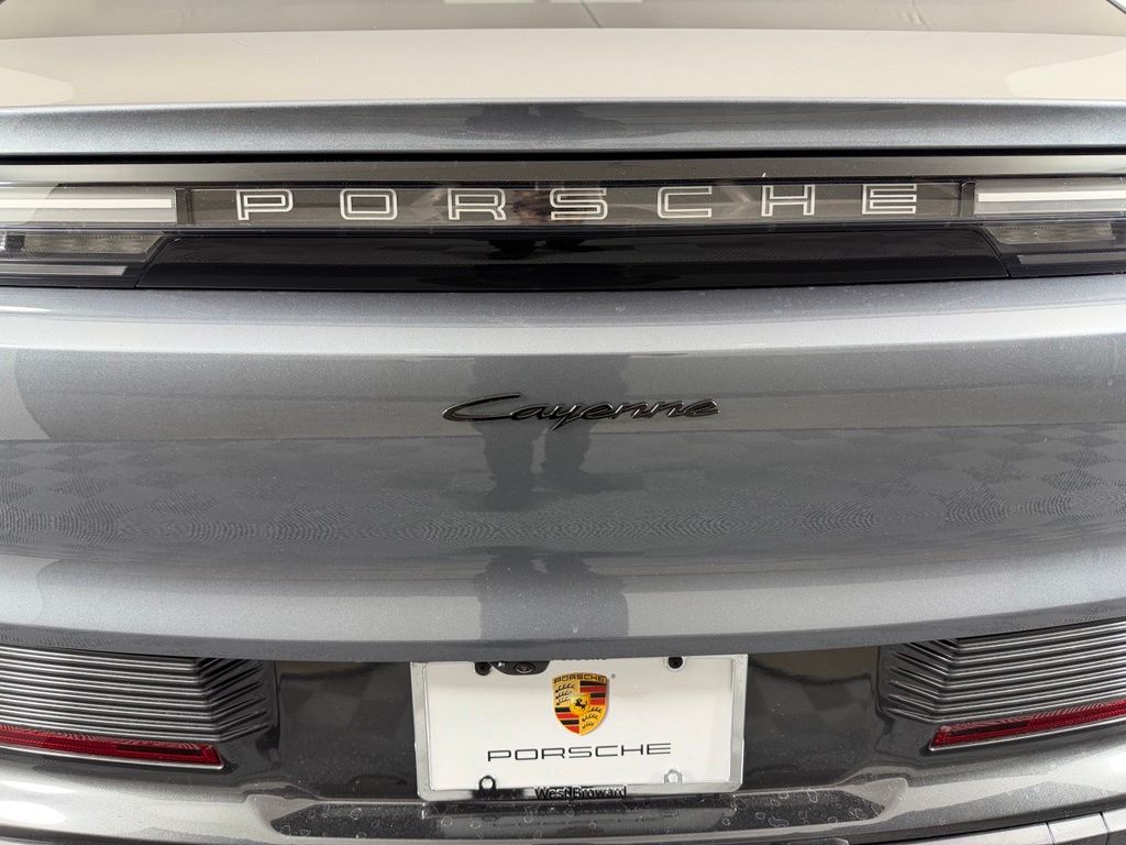 Thumbnail: 2026 Porsche  - 14